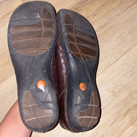 Clarks Unstructured brown flats business shoes 9.5 - Picture 5 of 7